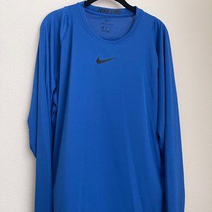 Nike PRO Dri Fit Mens X-Large Blue Long Sleeve Crew Shirt